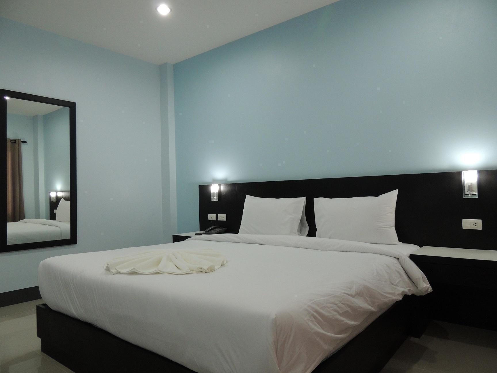 Trang Grand Hotel Buitenkant foto